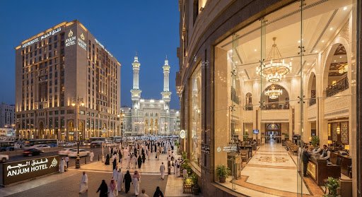 Madinah Al-Masjid an-Nabawi evening courtyard